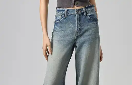 Classic Wide-Leg Jeans